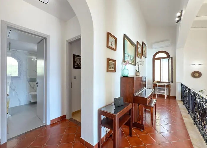 Look Out Villa Kalami (Corfu)